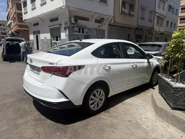 Hyundai Accent Automatique - 2