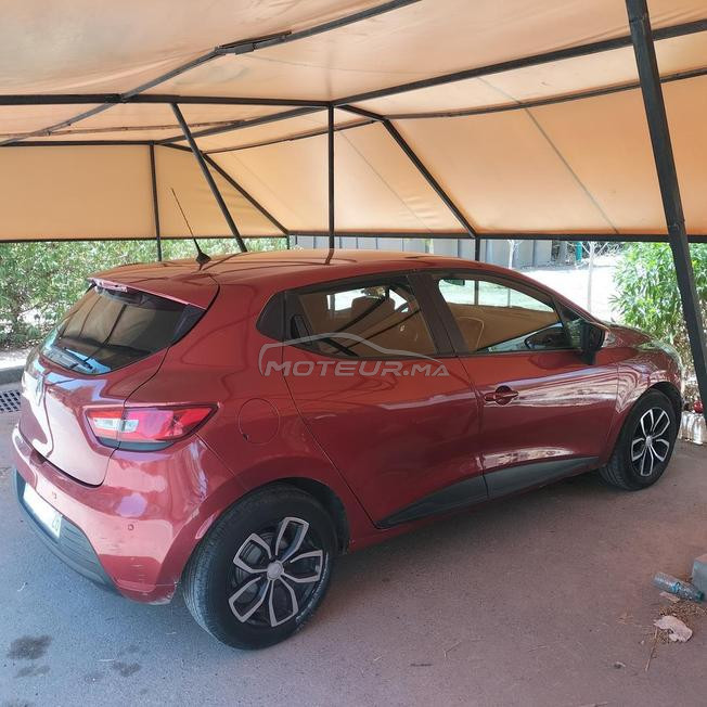 Clio essence très bonne état 
