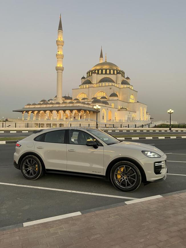Porsche Cayenne turbo gt 