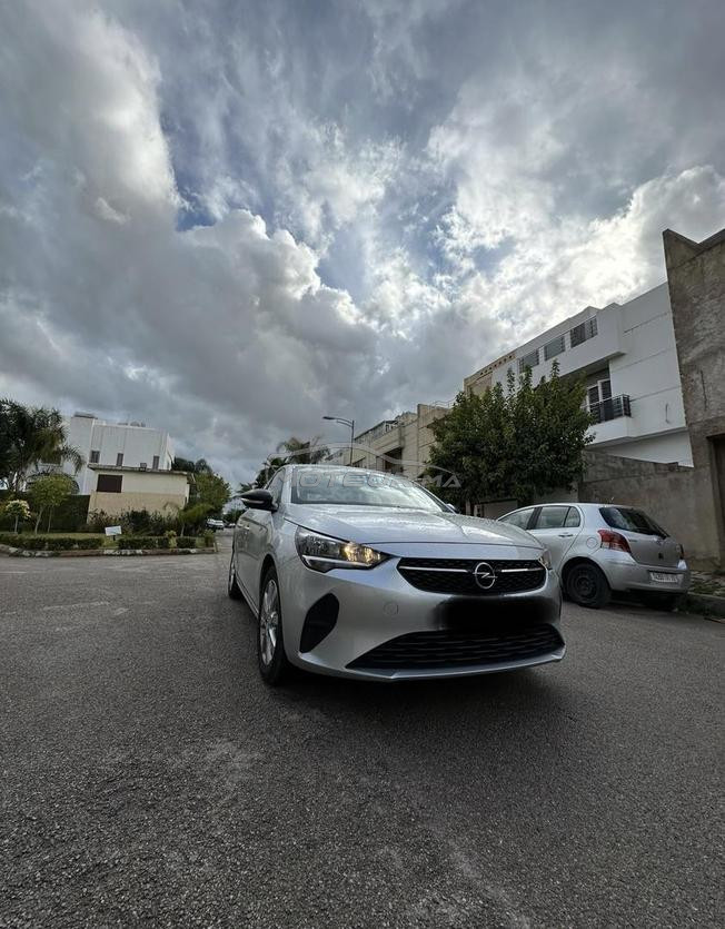 Opel Corsa Essence Manuelle 2022 à Fès