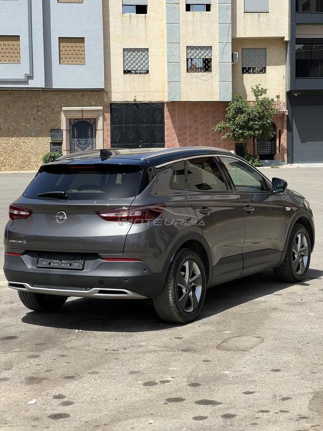 OPEL GRANDLAND X