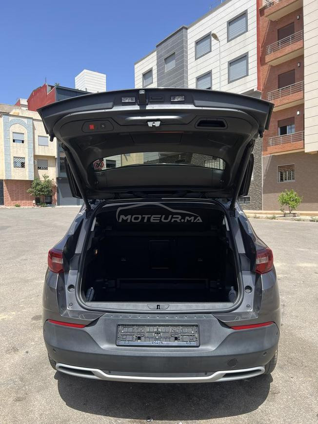 OPEL GRANDLAND X