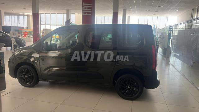 Fiat Doblo 5 places ou 7 places - 2