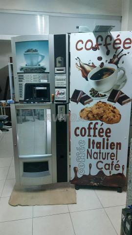 Distributeur automatique de café - 2