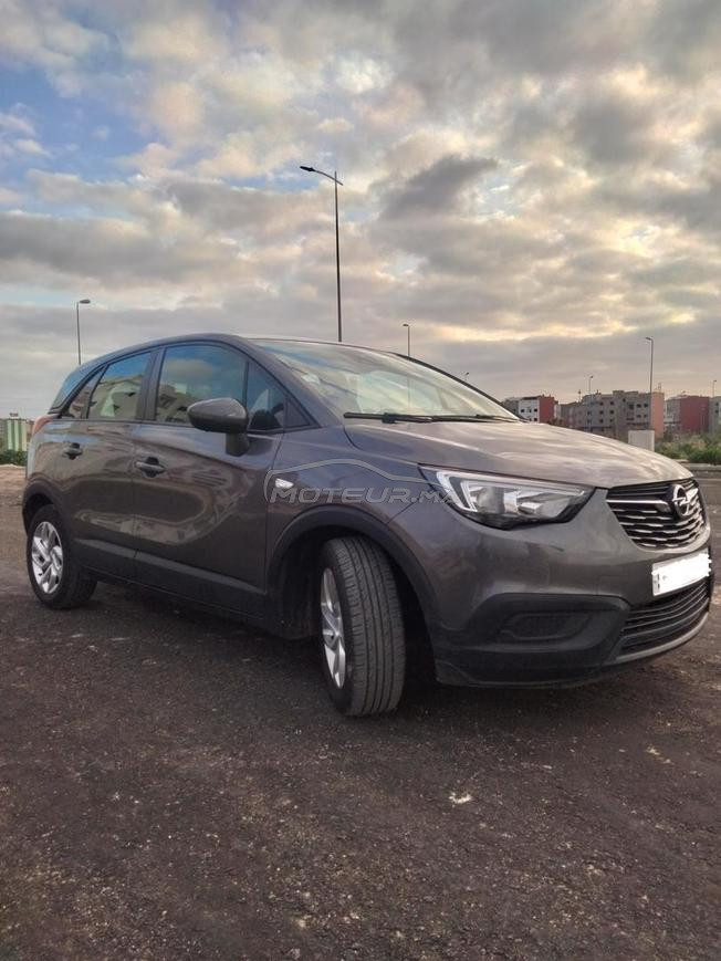 Opel crosland 
