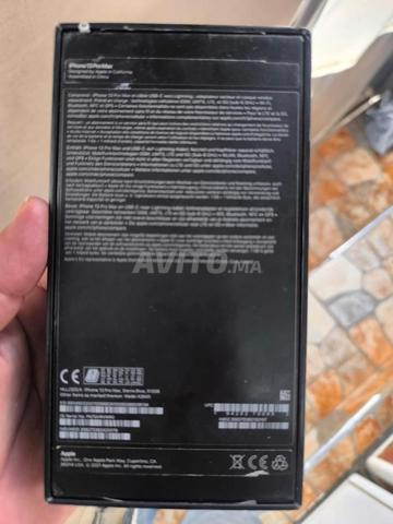 iPhone jamais utilisé - 2