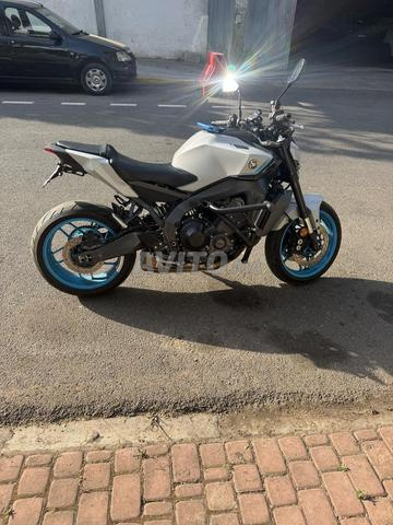 YAMAHA MT 09 PHASE 4 - 2
