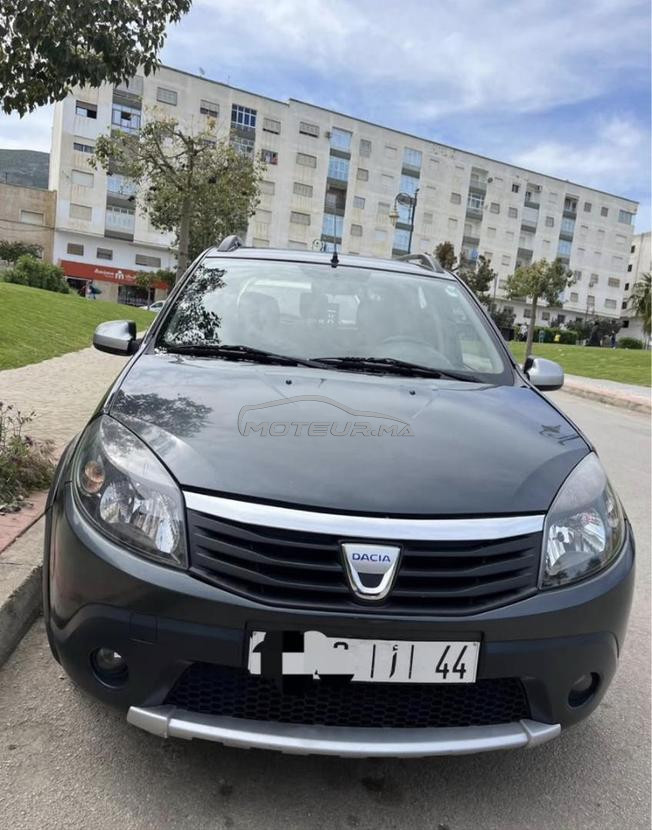 Dacia Sandero model 2011
