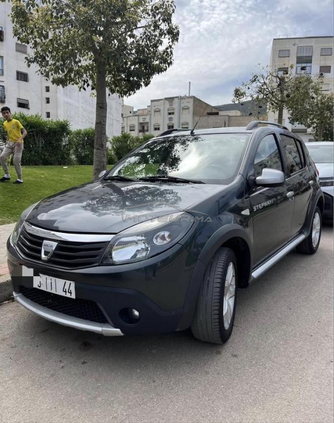 Dacia Sandero model 2011