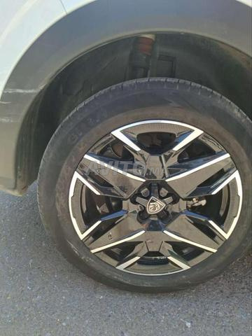 PEUGEOT 3008 Hybride Automatique 2025 - 2