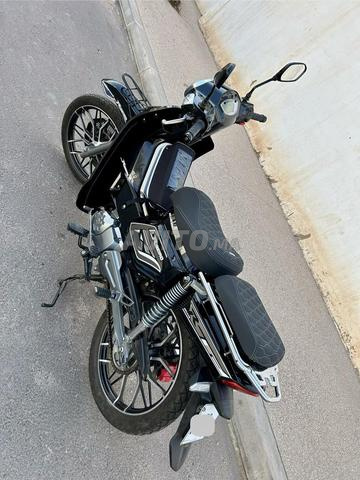Moto Becane 33 - 2