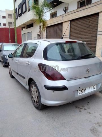 Peugeot 308 diesel 6cv propre - 2