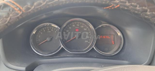 Dacia Logan Diesel Manuelle 2015 à Casablanca - 2