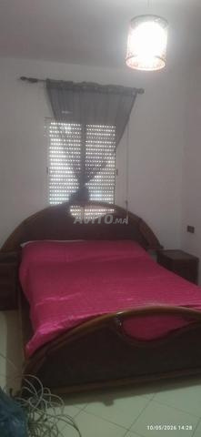 Appartement RDC meublé et propre pour professionnels uniquement - 2