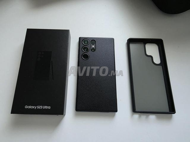 Samsung Galaxy S23 Ultra 256 Go Comme Neuf - 2
