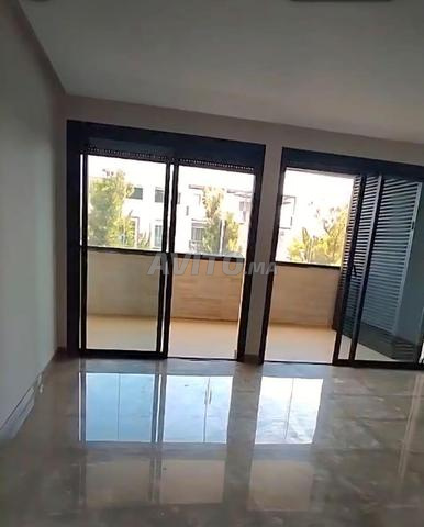 Appartement à louer 165 m² à Rabat - 2