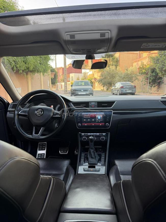 Skoda Superb Diesel Automatique 2018 à Agadir