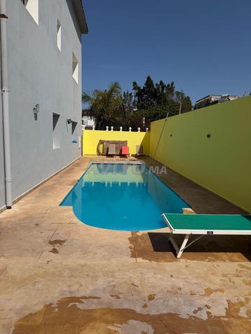 Villa avec piscine privée près de la plage