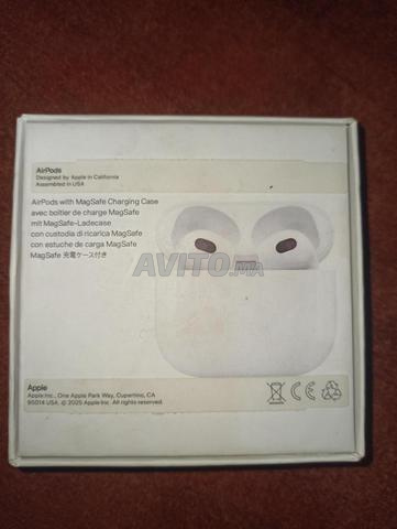 Airpods 3ème génération avec boîtier de charge mag - 2