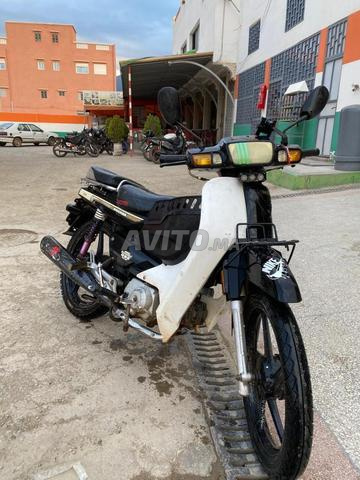 Moto - 2