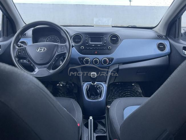         Hyundai Grand i10 2015 Essence 