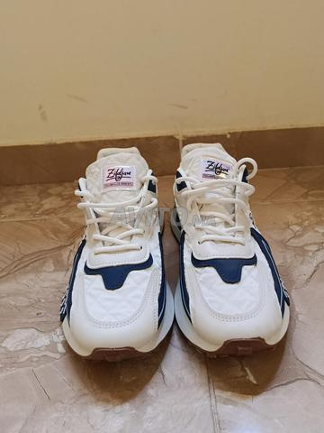 Chaussures homme taille 43 en excellent état - 2