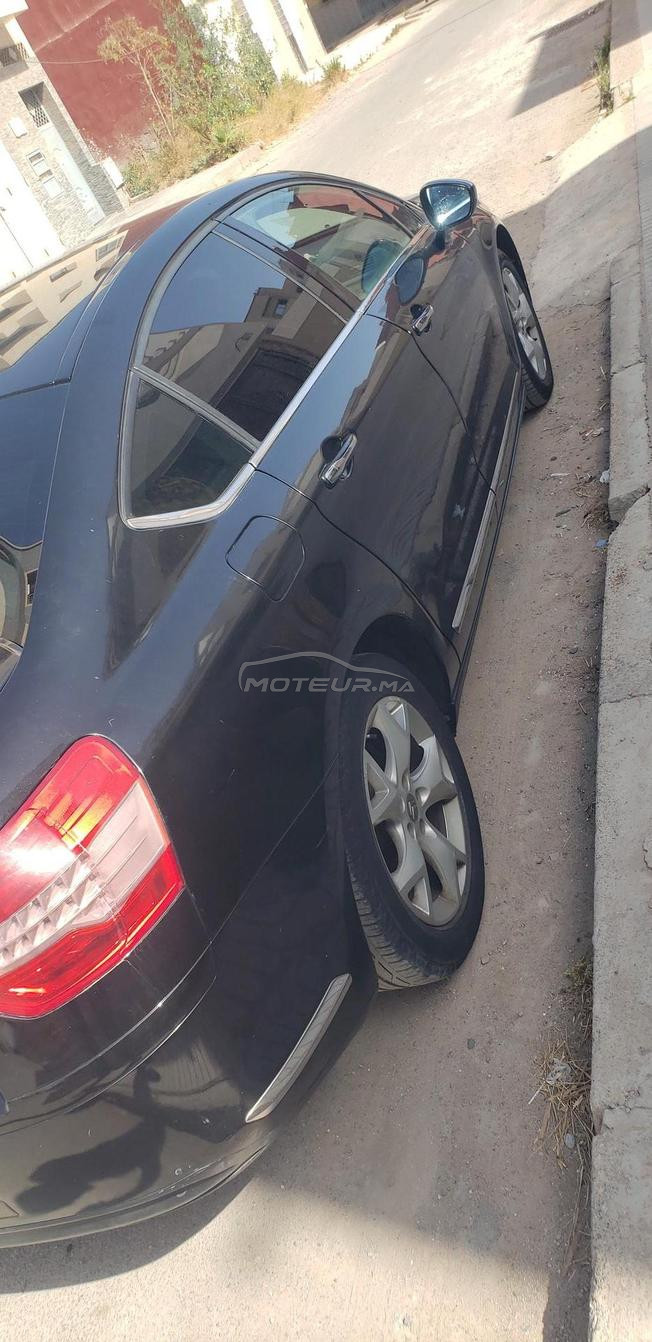 je met en vente une voiture en bon état 