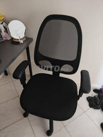 2 chaises et bureau ikea - 2