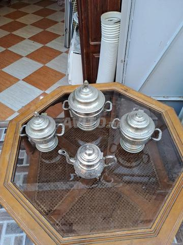 Ensemble de vaisselle traditionnelle - 2