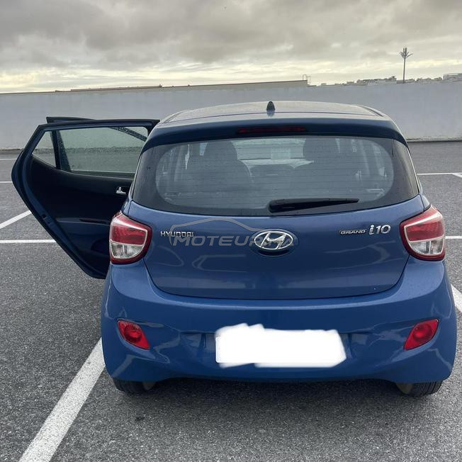         Hyundai Grand i10 2015 Essence 