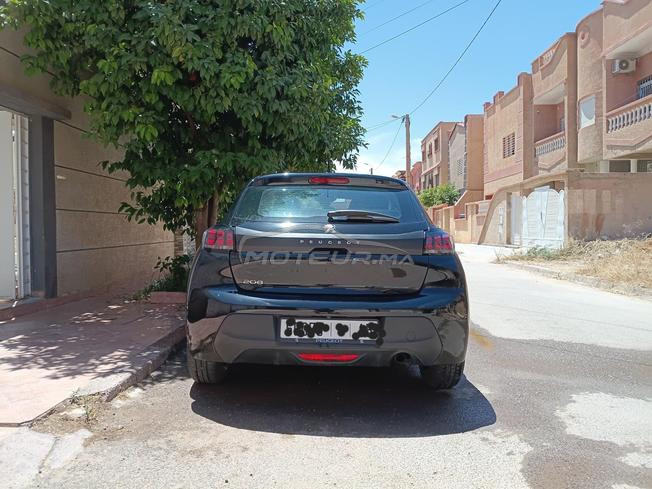 Peugeot 208 Essence Manuelle 2022 à Oujda