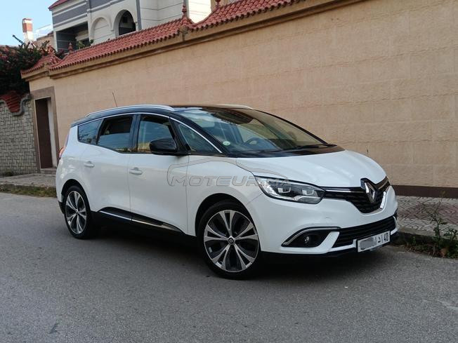 Renault Scenic Diesel Automatique 2017 à Tanger