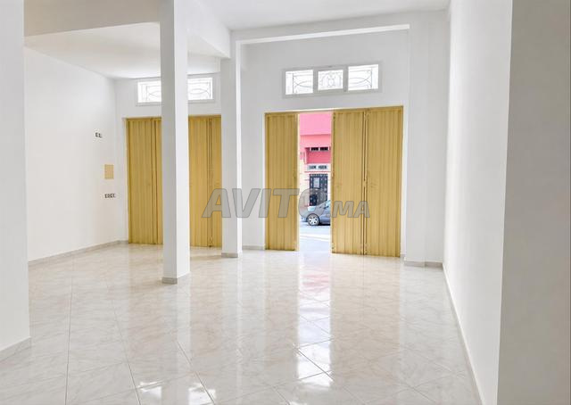 Local commercial à vendre – Maghreb El Arabi - 2