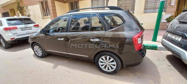 kia carens modèle 1010