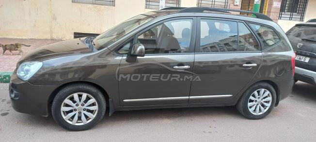kia carens modèle 1010