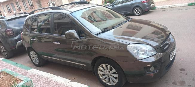 kia carens modèle 1010