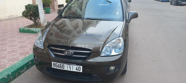 kia carens modèle 1010