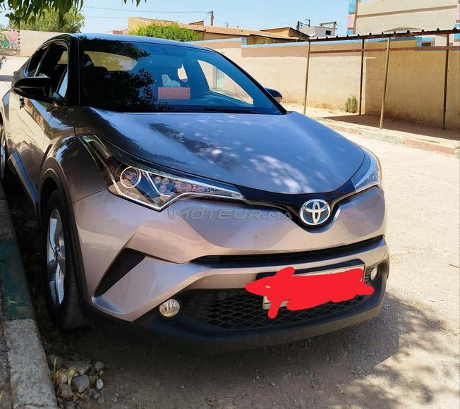 TOYOTA CHR DISTINCTIVE 