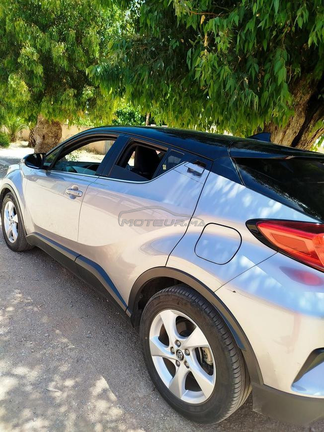 TOYOTA CHR DISTINCTIVE 
