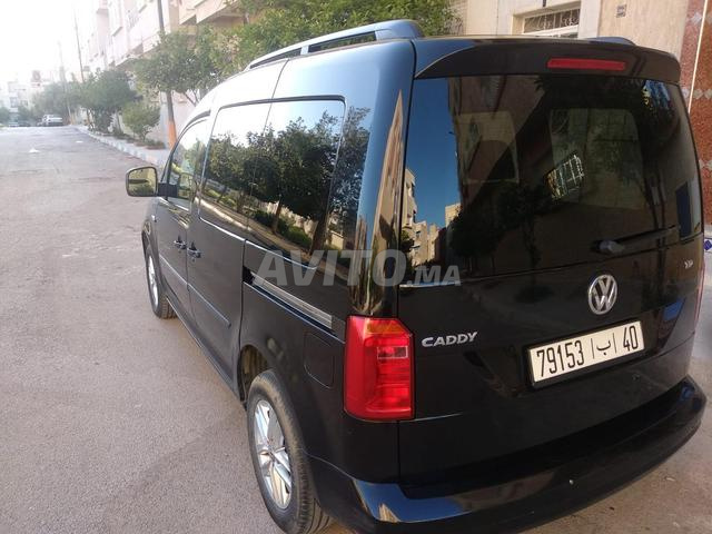 Volkswagen Caddy Diesel Manuelle 2020 à Fès - 2