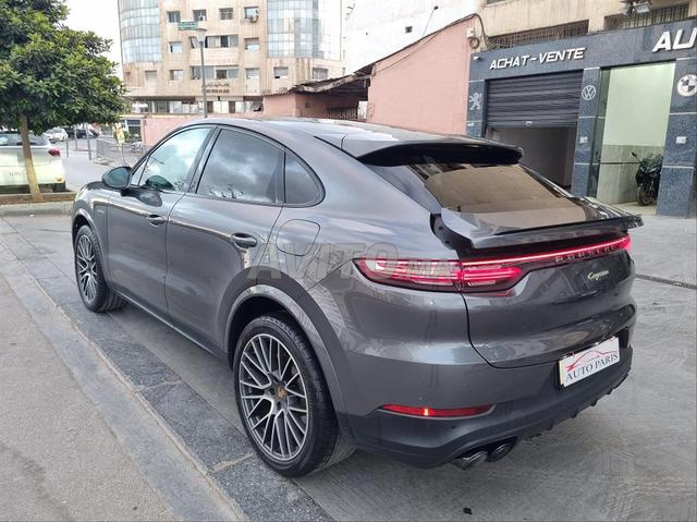 PORSCHE Cayenne Hybride IMPORTÉ NEUF 2021