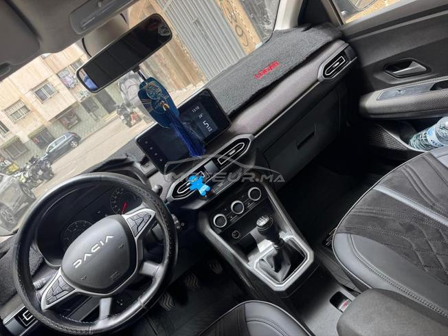 voitur dacia