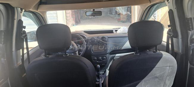 سيارة مزالة جديدة