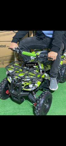 Quad électrique valable à partir de 8 ans - 2
