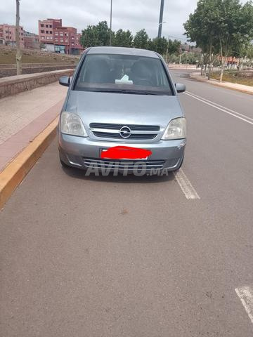 Voiture d'occasion - 2