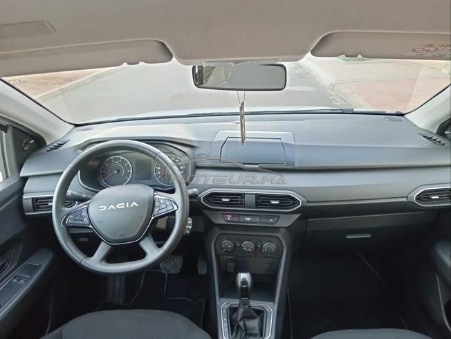 Dacia Logan Essence Automatique 2025 à Laâyoune