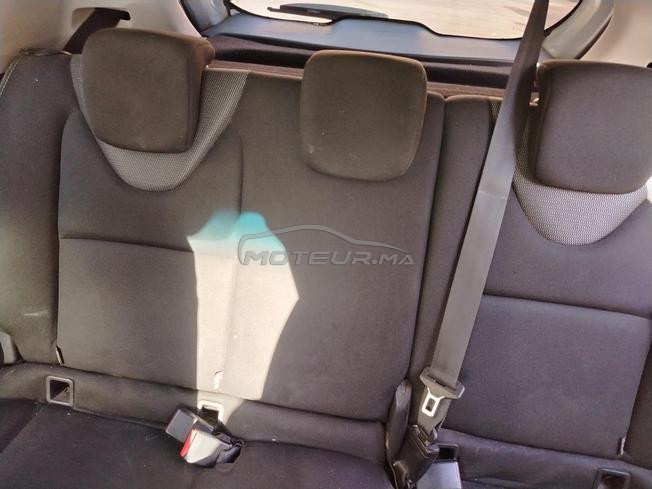 je met en vente ma voiture clio 4 modèle 2019 