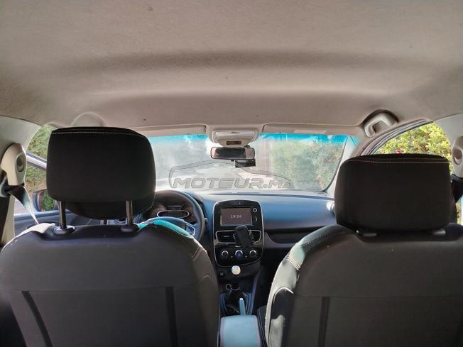 je met en vente ma voiture clio 4 modèle 2019 