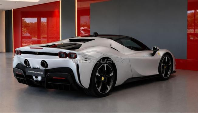 Ferrari SF90 Stradale (Occasion en parfait état)