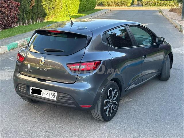 Renault Clio 4 toutes options 2021 1ère main - 2